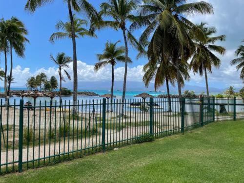 Appartement Edenoa/Vue Mer/ Plage/Piscine Le Gosier  Exterior foto